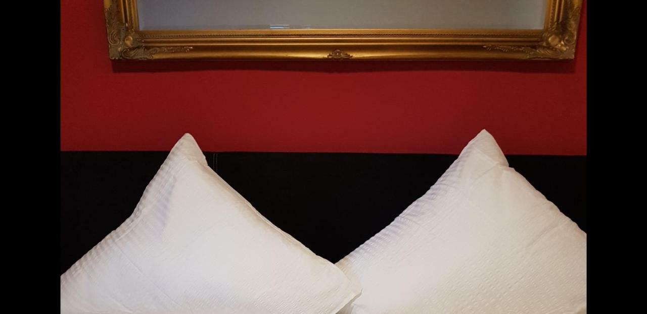 Schwarzwaldgasthof Hotel Hirschen Ibach エクステリア 写真